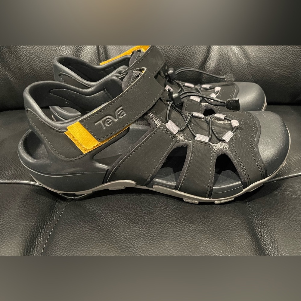 TEVA men's FLINTWOOD‎ ankle strap sandal